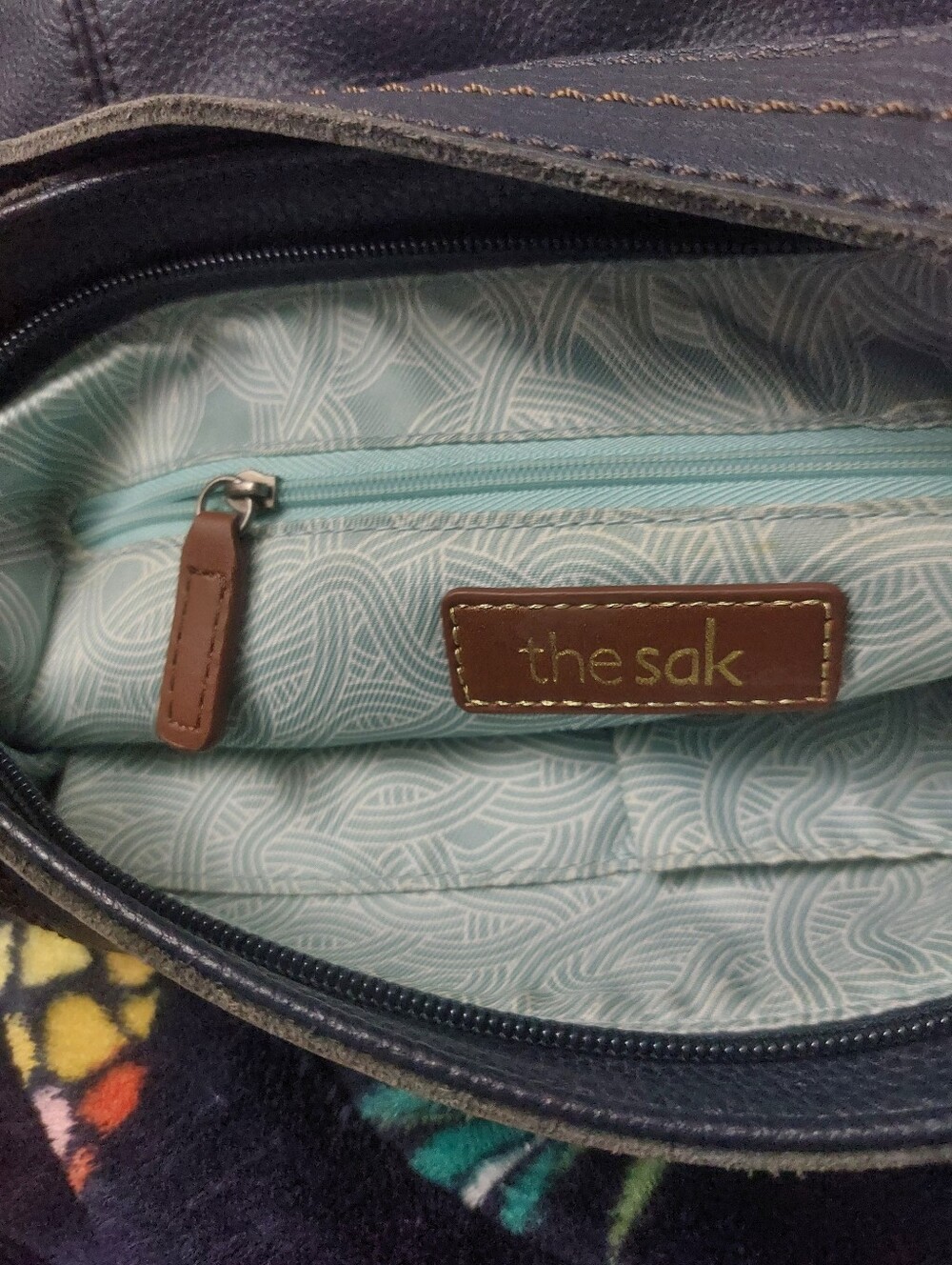The Sak De Young Hobo Navy Blue - Picture 10 of 10